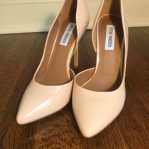 Nude patent leather Steve Madden heels! Size 8!